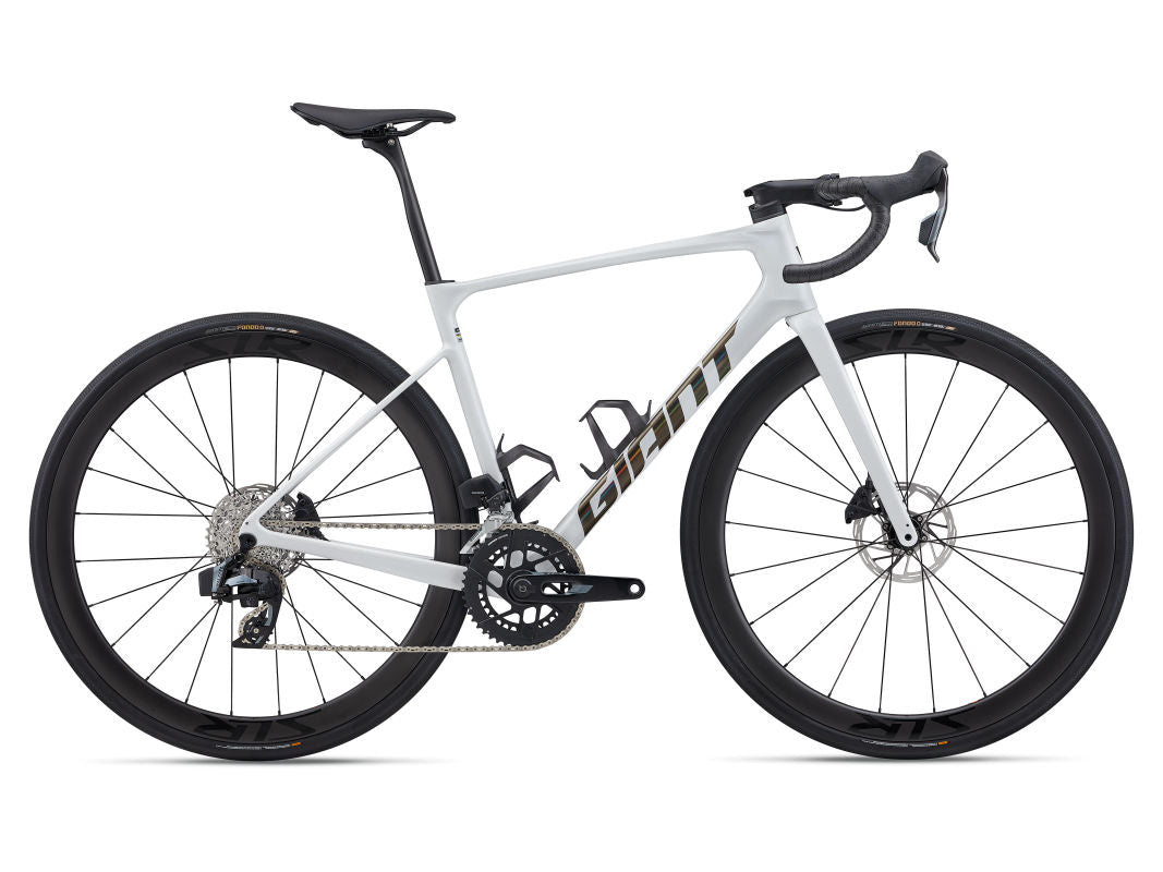 Defy Advanced Pro 1
