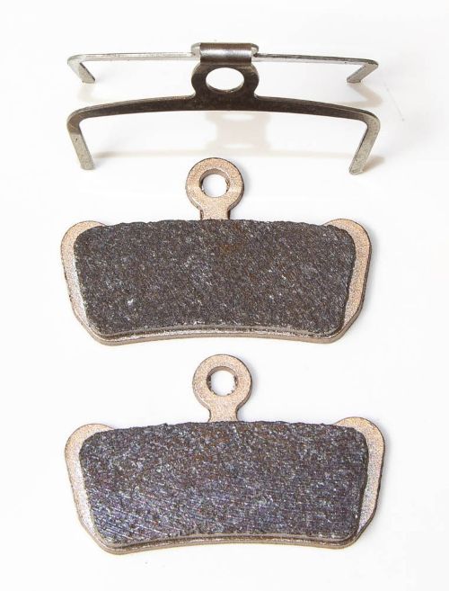 Clarks Sintered Finned VRX859C Avid XO, Elixir 7 Trail, Elixir 9 Trail Disc Pads (Replacement Pads Only) (carded)