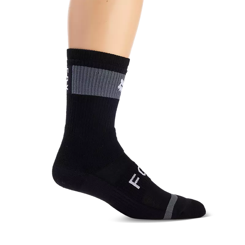 8" Defend Winter Socks