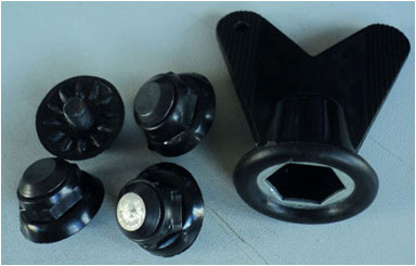 FLR MTB Spare Studs with Key in Black (pack of 4)